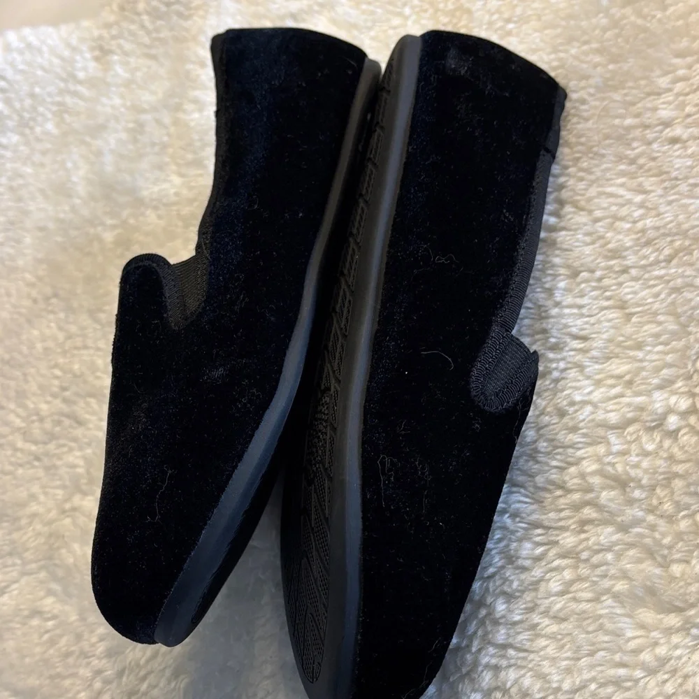 Elegant Black Kids Slippers